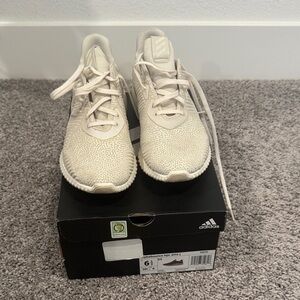Adidas Kids Beige Sneakers